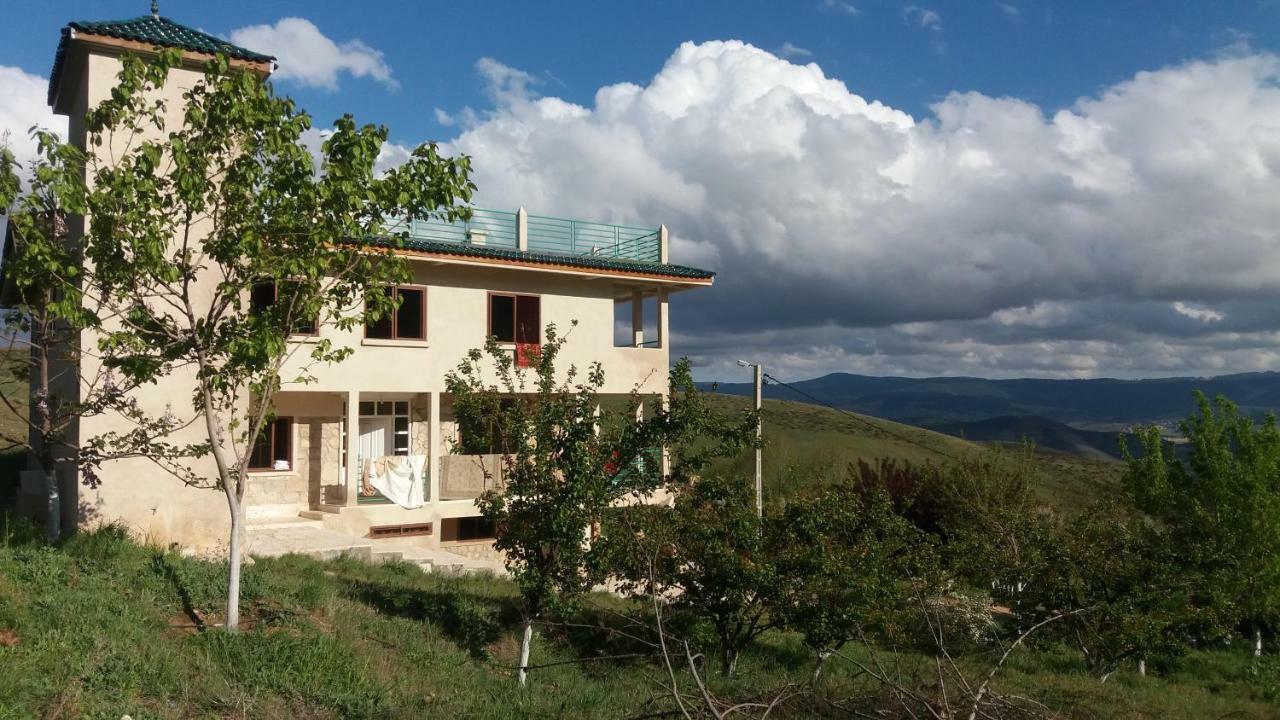 Le Chene D'Azrou Hotel Exterior photo